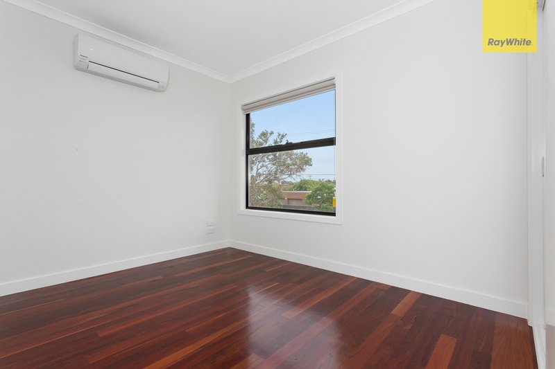 Photo - 1/34 Yallourn Street, Ardeer VIC 3022 - Image 6