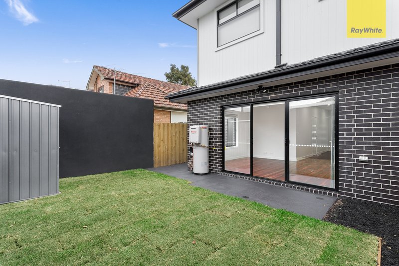 Photo - 1/34 Yallourn Street, Ardeer VIC 3022 - Image 9