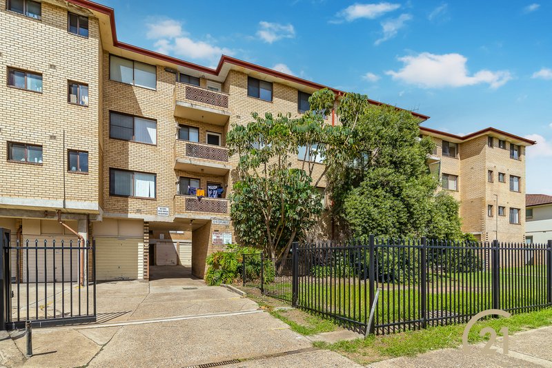 Photo - 13/42-44 Copeland Street, Liverpool NSW 2170 - Image 7