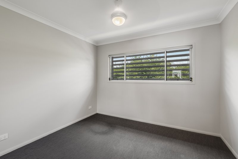 Photo - 13/436 Hume Street, Middle Ridge QLD 4350 - Image 7