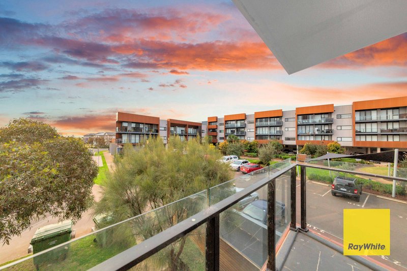 Photo - 134/50 Catamaran Drive, Werribee VIC 3030 - Image 4