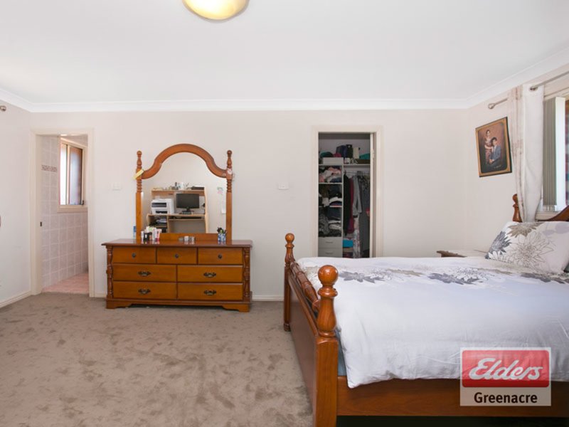 Photo - 1/346-348 Roberts Road, Greenacre NSW 2190 - Image 5