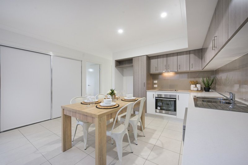 Photo - 13/47 Holland Cres , Capalaba QLD 4157 - Image 11