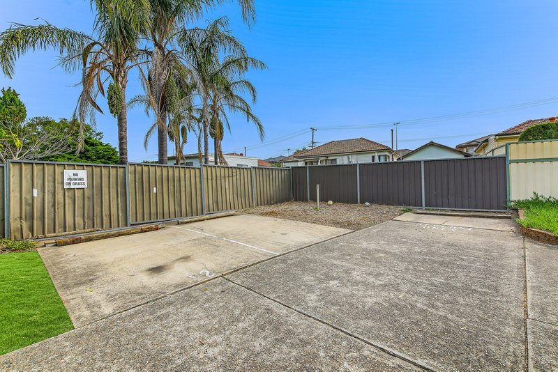 Photo - 13/48 Powell Street, Yagoona NSW 2199 - Image 9