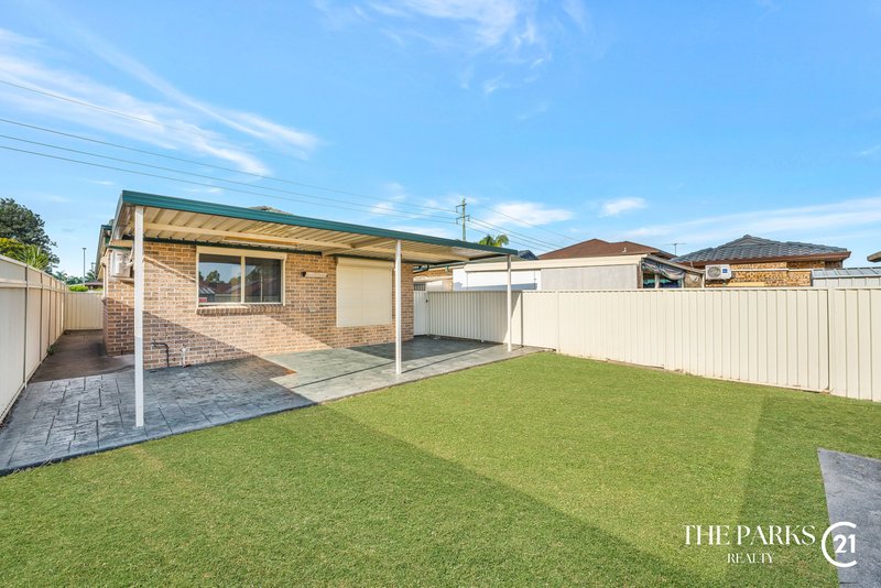 Photo - 134a Quarry Road, Bossley Park NSW 2176 - Image 16