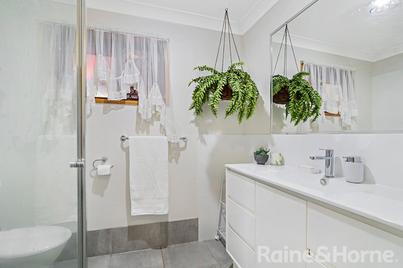 Photo - 135-137 Rosehill Drive, Burpengary QLD 4505 - Image 12