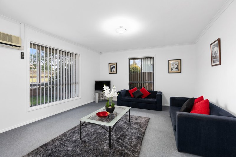 Photo - 1/35 & 2/35 Sturt Street, Mount Gambier SA 5290 - Image 5