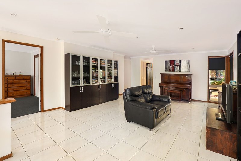 Photo - 135 Amarina Avenue, Mooloolaba QLD 4557 - Image 12