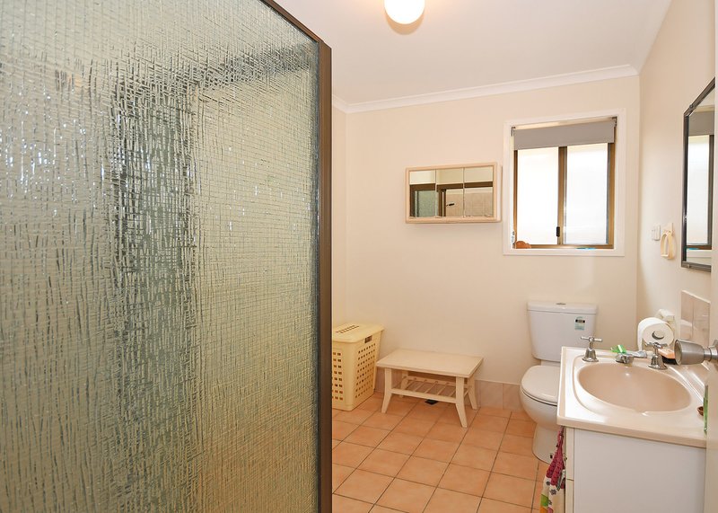 Photo - 135 Burrum St , Burrum Heads QLD 4659 - Image 15