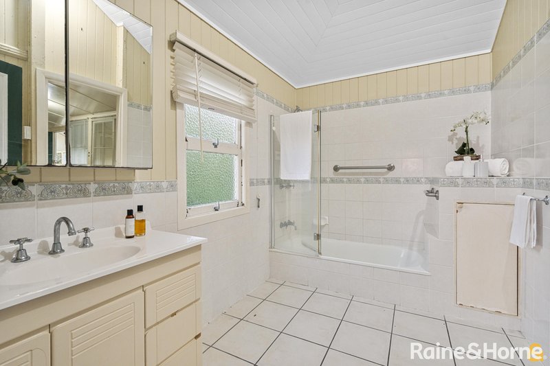 Photo - 135 Carlton Terrace, Manly QLD 4179 - Image 27