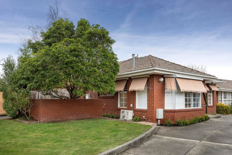 Photo - 1/35 Chadstone Road, Malvern East VIC 3145 - Image 1