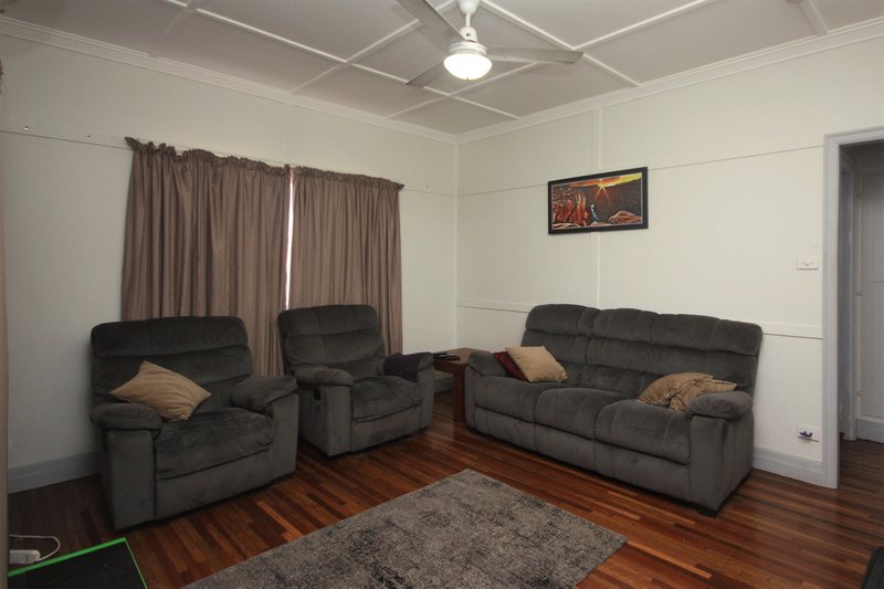 Photo - 135 Chippendale Street, Ayr QLD 4807 - Image 4