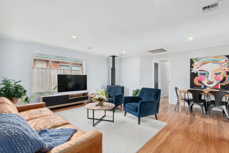 Photo - 135 Clive Steele Avenue, Monash ACT 2904 - Image 18