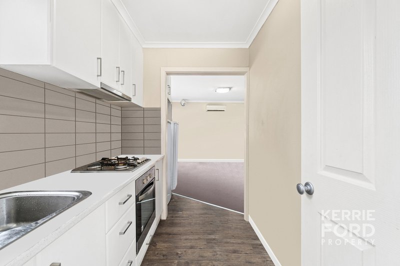 Photo - 135 Comans Street, Morwell VIC 3840 - Image 3