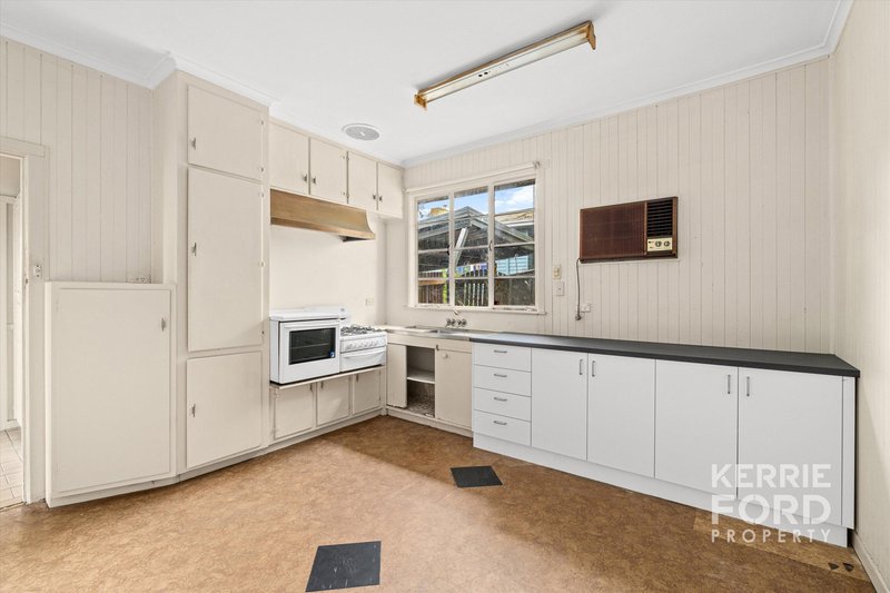 Photo - 135 Comans Street, Morwell VIC 3840 - Image 11