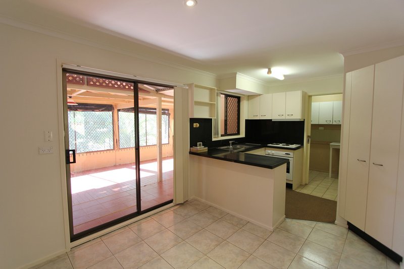 Photo - 1/35 Corunna Crescent, Ashmore QLD 4214 - Image 2