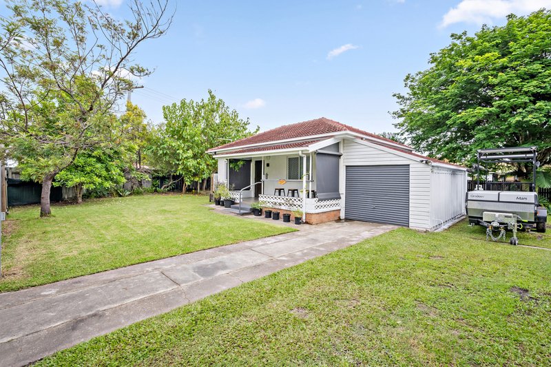 Photo - 135 Cross Street, Deception Bay QLD 4508 - Image 3