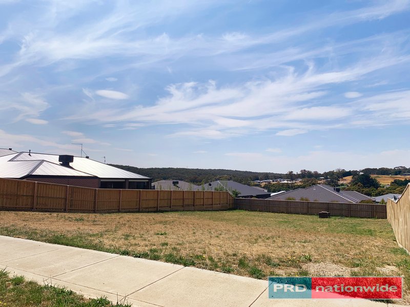 Photo - 135 Daylesford Road, Brown Hill VIC 3350 - Image 2