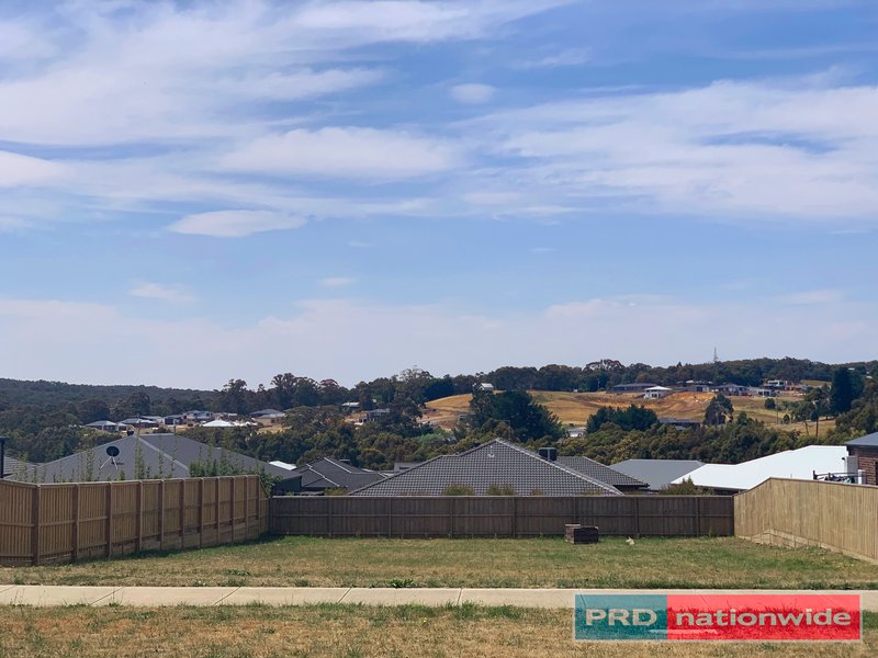 Photo - 135 Daylesford Road, Brown Hill VIC 3350 - Image 4