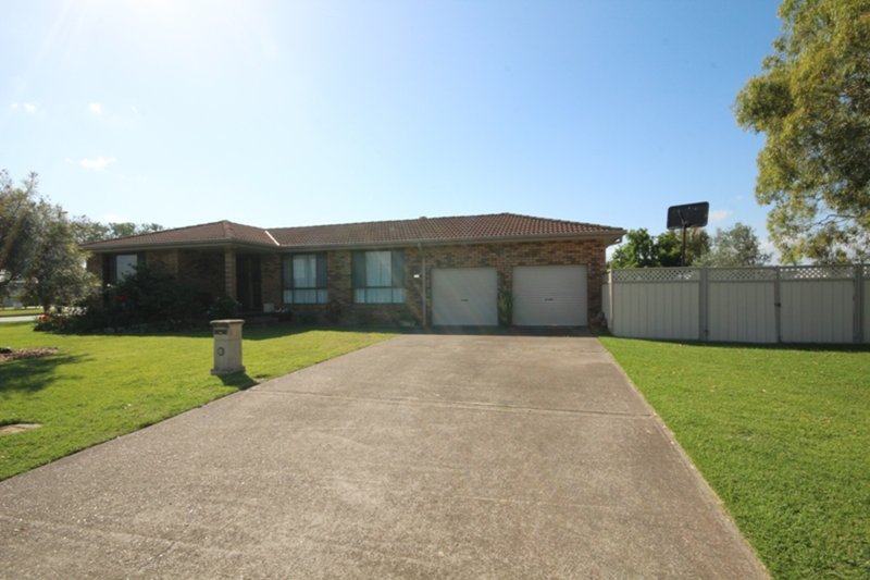 135 Edinburgh Drive, Taree NSW 2430