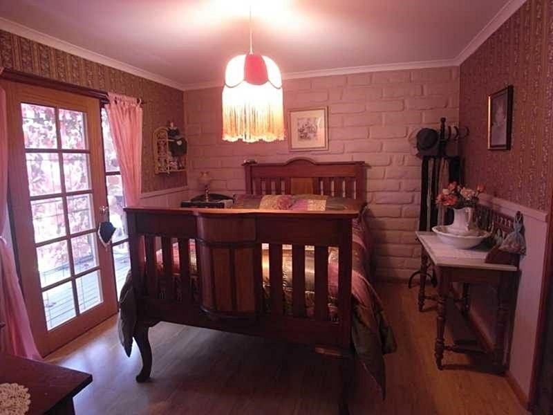 Photo - 135 Elliott Way, Tumbarumba NSW 2653 - Image 8