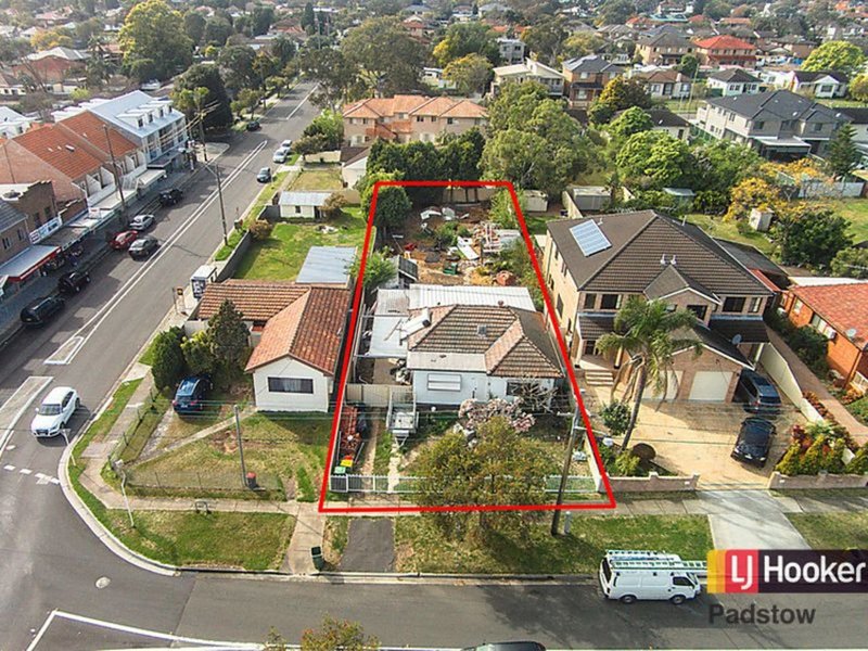 135 Faraday Road, Padstow NSW 2211