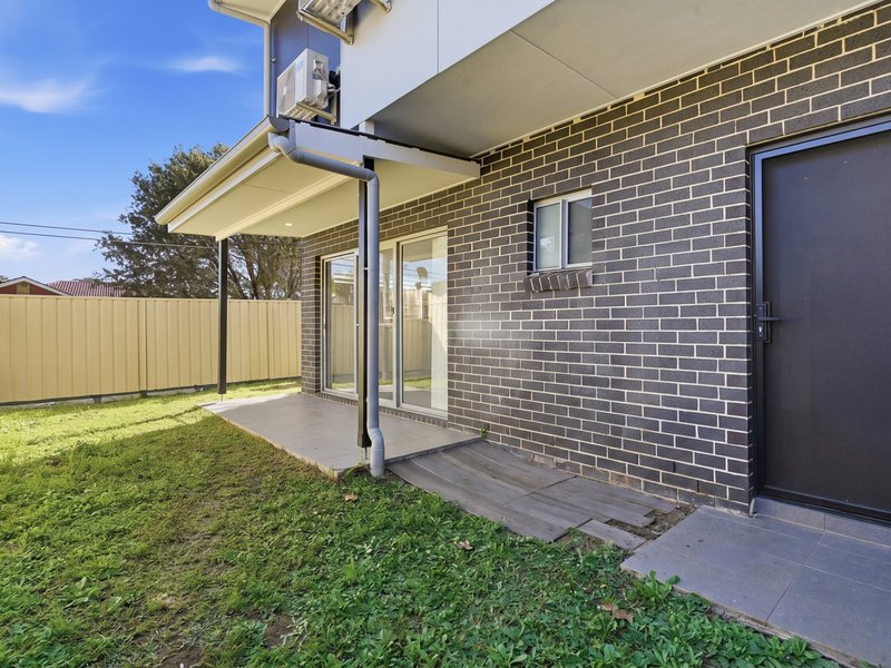 Photo - 1/35 Jacaranda Crescent, Casula NSW 2170 - Image 18