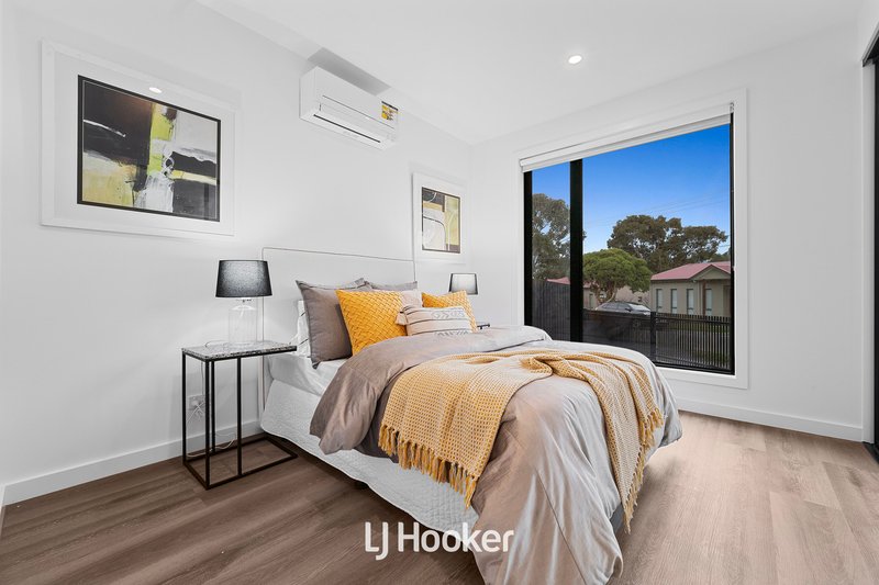 Photo - 1/35 Jesson Crescent, Dandenong VIC 3175 - Image 9