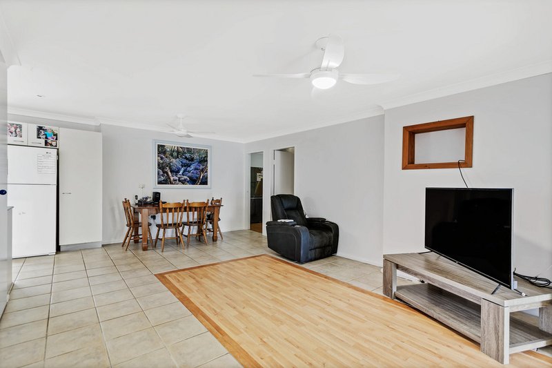 Photo - 1/35 Lapoinya Crescent, Warana QLD 4575 - Image 7