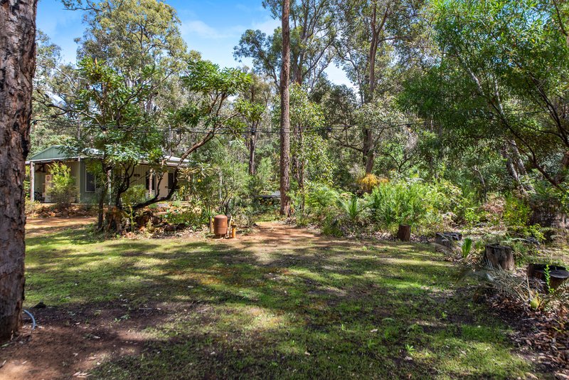 135 Leschenaultia Drive, Nannup WA 6275