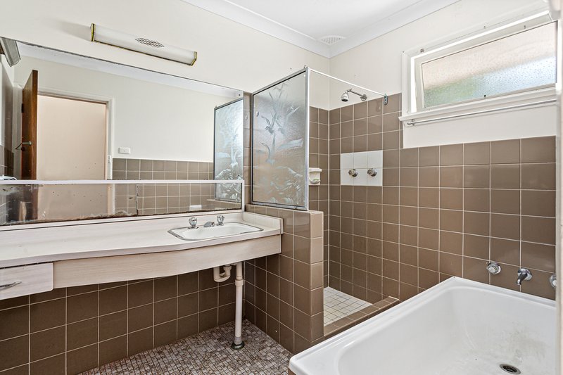 Photo - 135 Letitia Street, Oatley NSW 2223 - Image 10