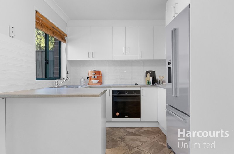 Photo - 13/5 Mantaka Street, Blacktown NSW 2148 - Image 8