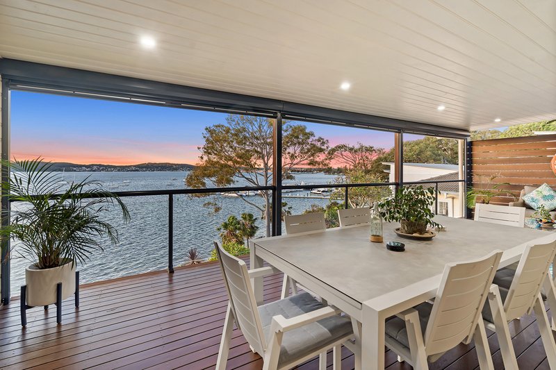 135 Marks Point Road, Marks Point NSW 2280