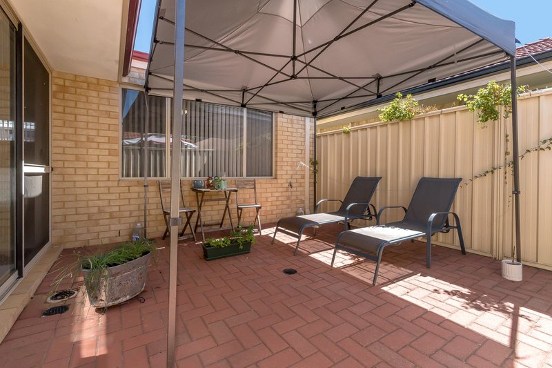 Photo - 1/35 Nicholson Road, Cannington WA 6107 - Image 23