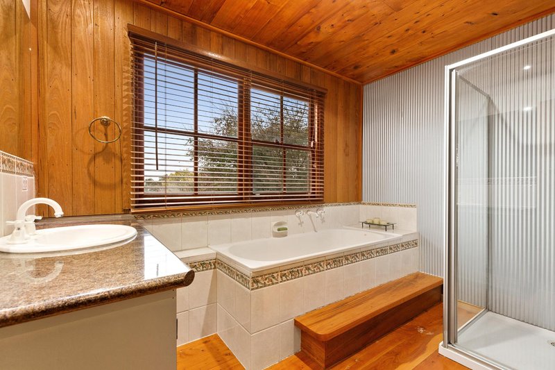 Photo - 135 Norbury Road, Beaconsfield Upper VIC 3808 - Image 16