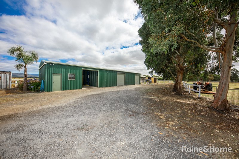 Photo - 135 Palmer Road, Sunbury VIC 3429 - Image 25