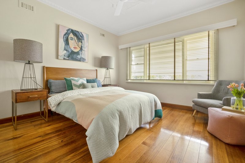 Photo - 1/35 Parker Street, Werribee VIC 3030 - Image 10