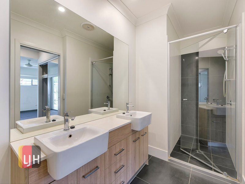 Photo - 135 Queens Road, Nudgee QLD 4014 - Image 7