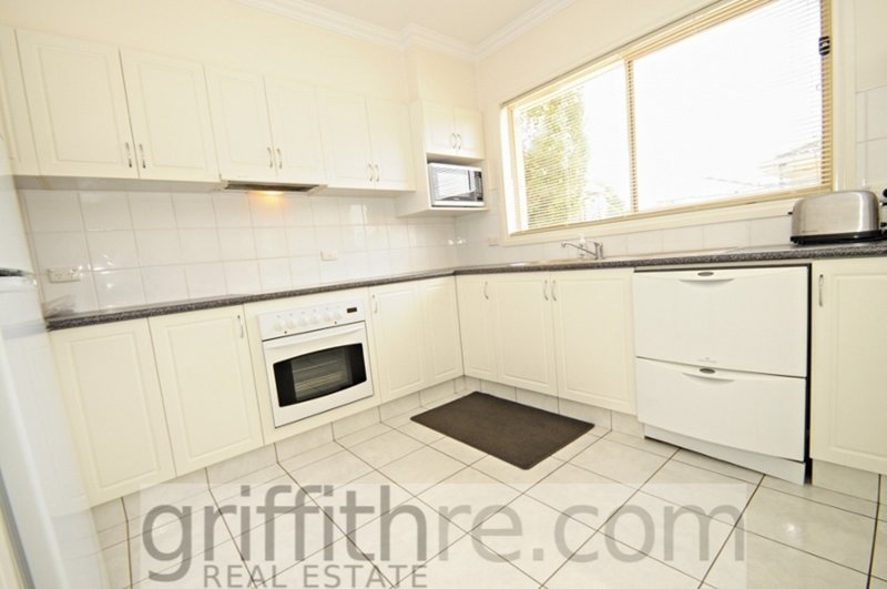 Photo - 1/35 School Street, Hanwood NSW 2680 - Image 9