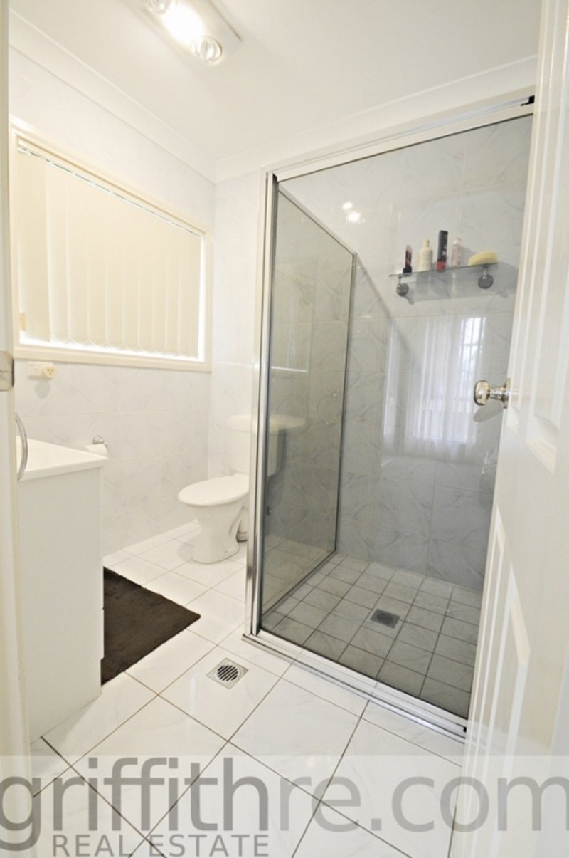 Photo - 1/35 School Street, Hanwood NSW 2680 - Image 13