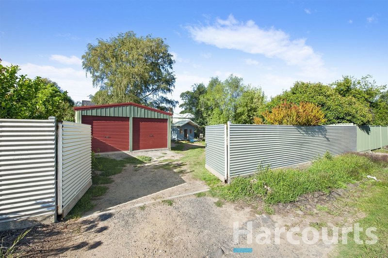 Photo - 135 Scott Parade, Ballarat East VIC 3350 - Image 14