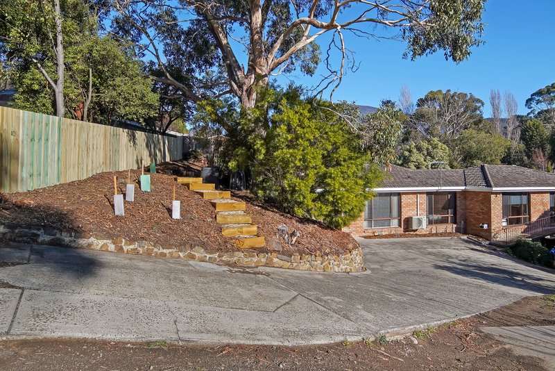 Photo - 1/35 Sharps Road, Lenah Valley TAS 7008 - Image 3