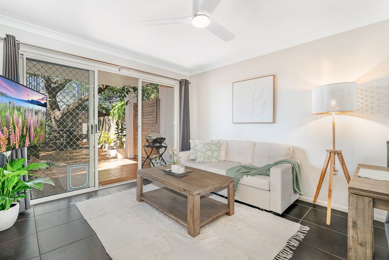 Photo - 1/35 Silva Street, Ascot QLD 4007 - Image 4