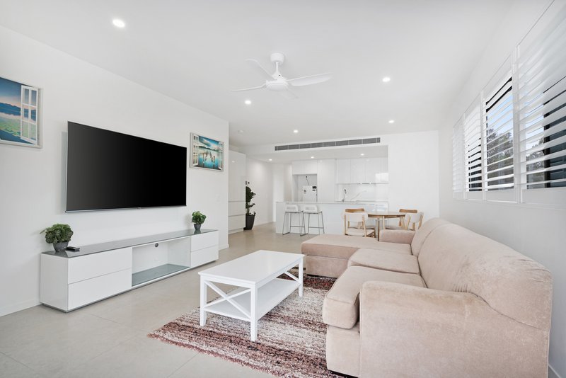 Photo - 1/35 South Esplanade, Bongaree QLD 4507 - Image 4