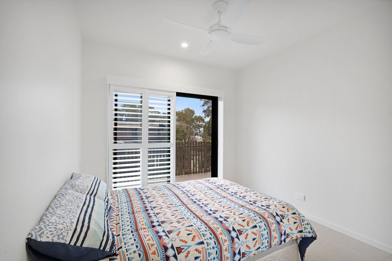 Photo - 1/35 South Esplanade, Bongaree QLD 4507 - Image 9