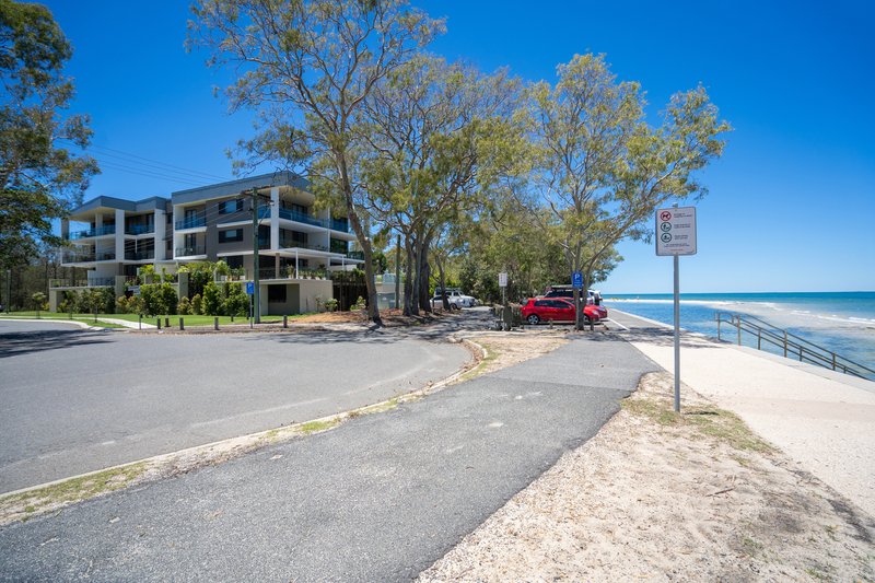 Photo - 1/35 South Esplanade, Bongaree QLD 4507 - Image 13