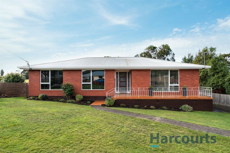 135 South Road, Penguin TAS 7316