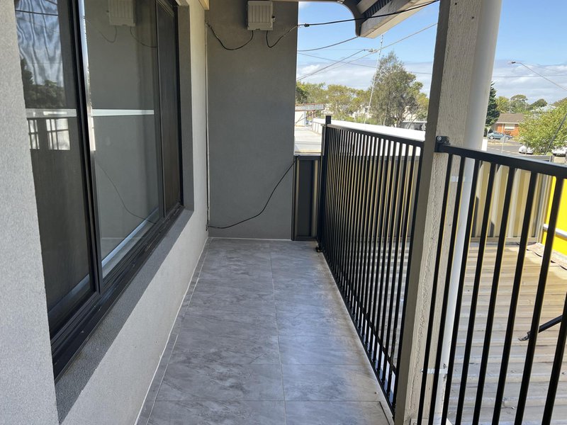 Photo - 1/35 The Circle, Altona North VIC 3025 - Image 18