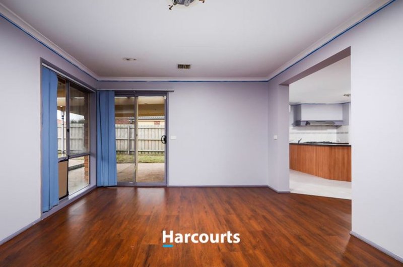 Photo - 135 The Promenade, Narre Warren South VIC 3805 - Image 6