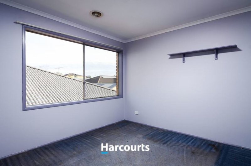 Photo - 135 The Promenade, Narre Warren South VIC 3805 - Image 13